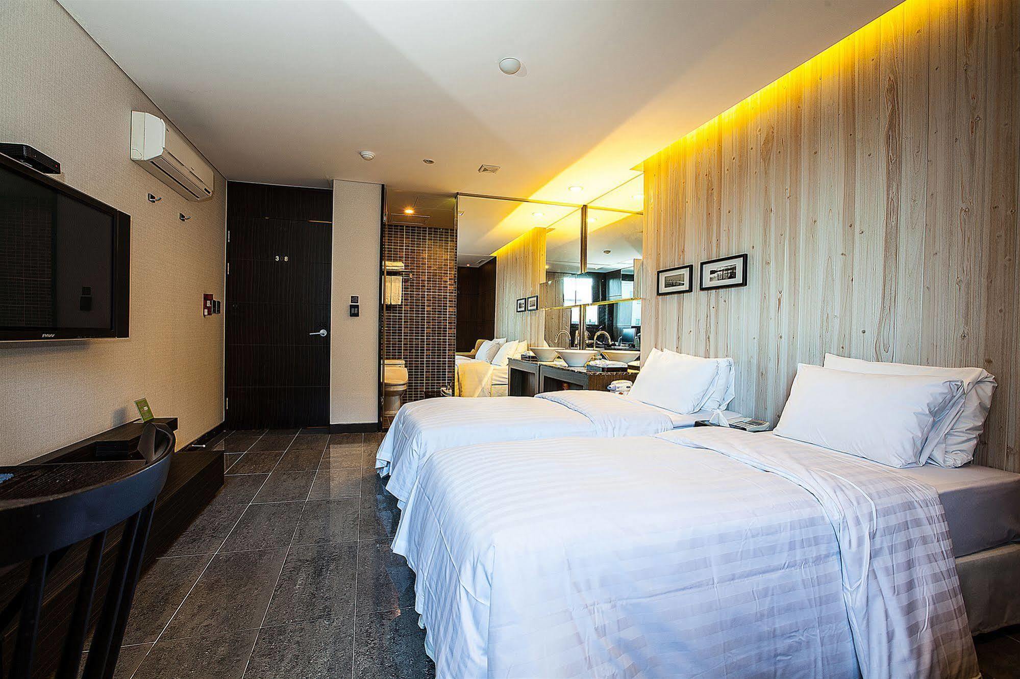 Yeongdeungpo Lifestyle F Hotel Seul Exterior foto
