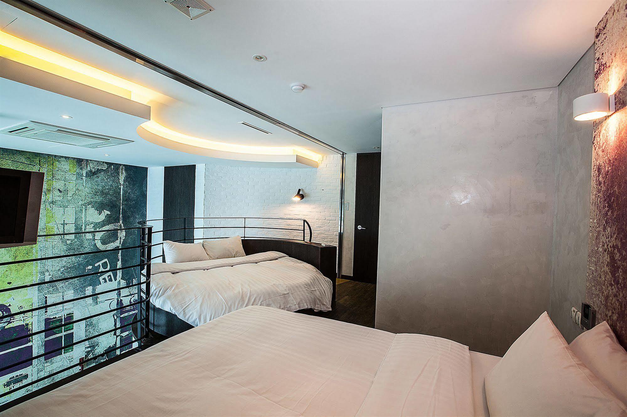Yeongdeungpo Lifestyle F Hotel Seul Exterior foto